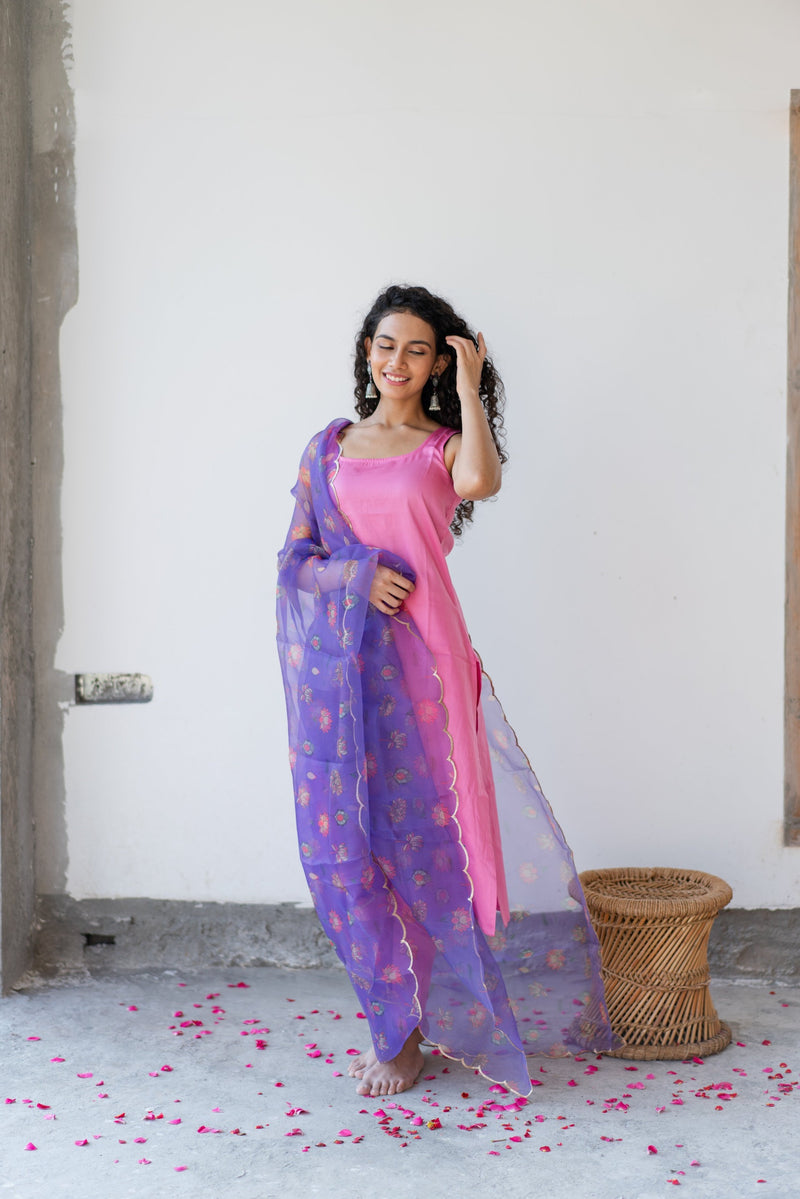 EXP - Neha Pink