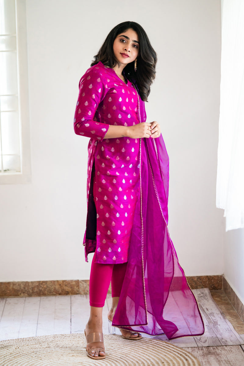 Pink Kurtis Multi Kurtas Set - Buy Pink Kurtis Multi Kurtas Set online in  India