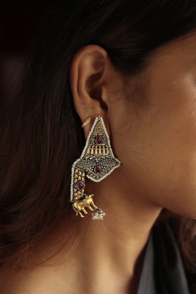 Earrings Prakruti